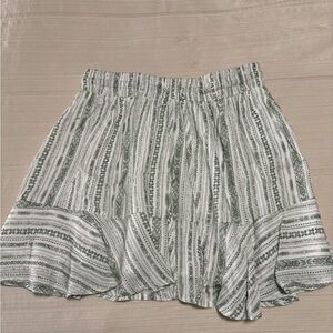 Short flowy A line skirt